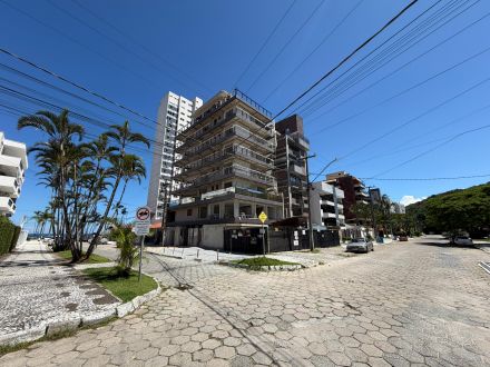 REF 175 - Edifício Unique - Apto 201