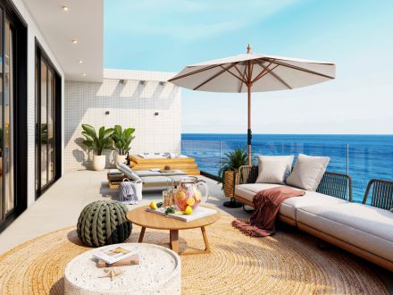 REF 215 - Ed. Luméa  Cobertura em Matinhos